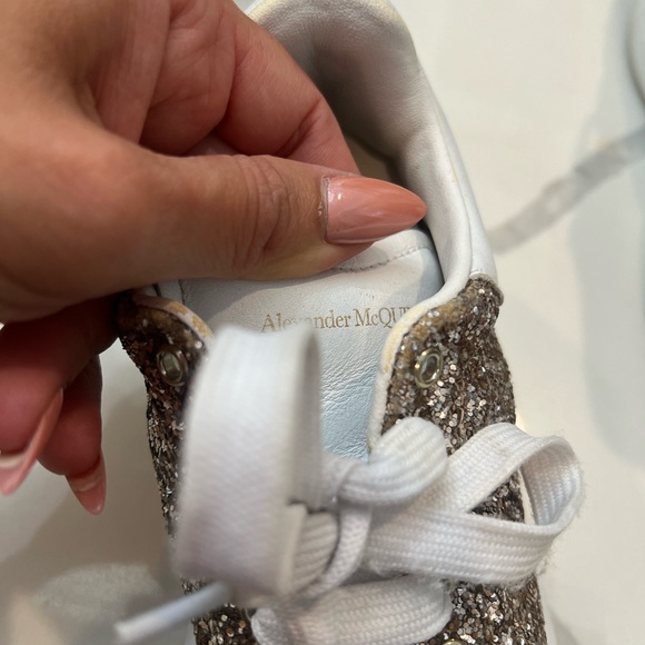 Girls Alexander McQueen runners - Picture 2 of 12